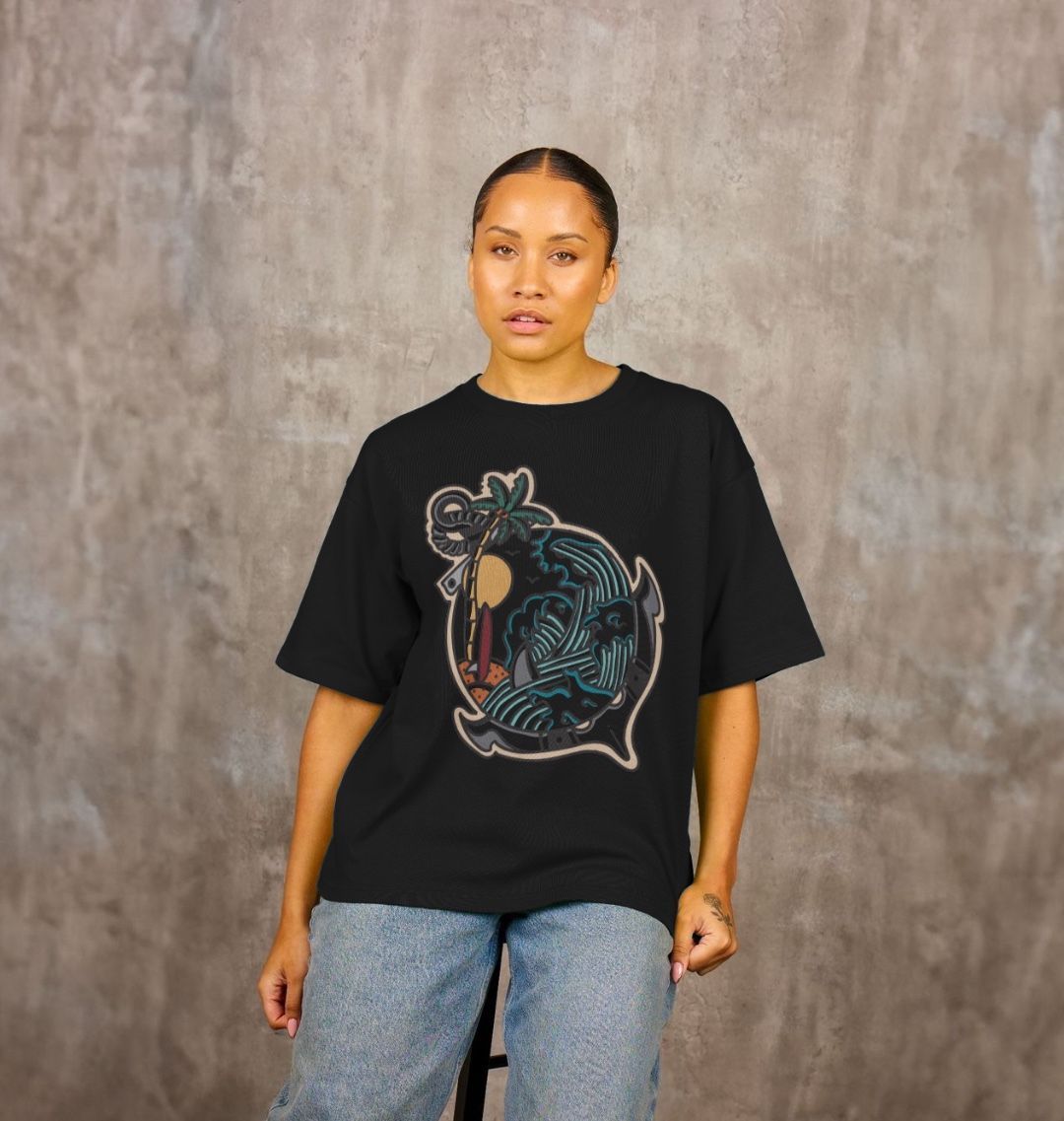 Beach world Oversized Tee - Women’s - Primavera Marketplace - Primavera Marketplace - 79729610