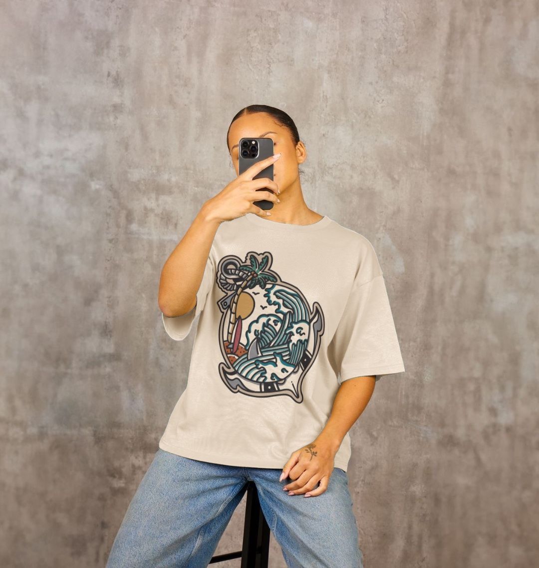 Beach world Oversized Tee - Women’s - Primavera Marketplace - Primavera Marketplace - 79729612